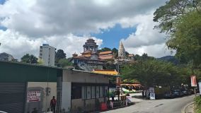 Kliknij i zobacz foto daleko-warsztat.webp w powiększeniu