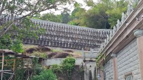 Kliknij i zobacz foto posagi-kuan-yin.webp w powiększeniu