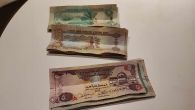 Kliknij i zobacz foto dirhamy-banknoty.jpg w powiększeniu