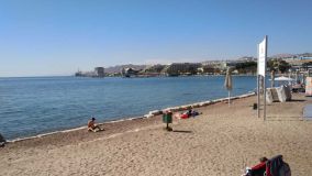 Kliknij i zobacz foto plaza-2.jpg w powiększeniu