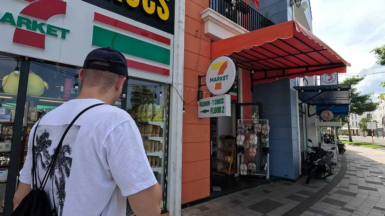 tony mart
