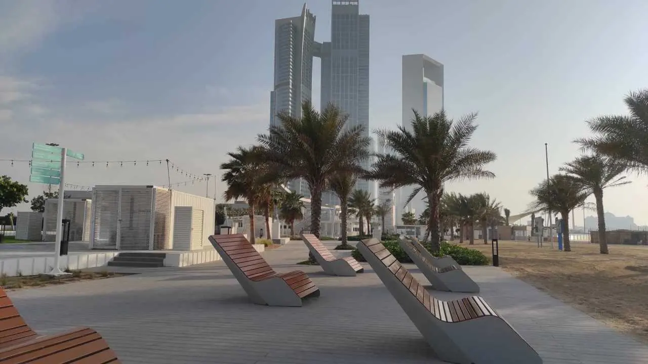 corniche lawki