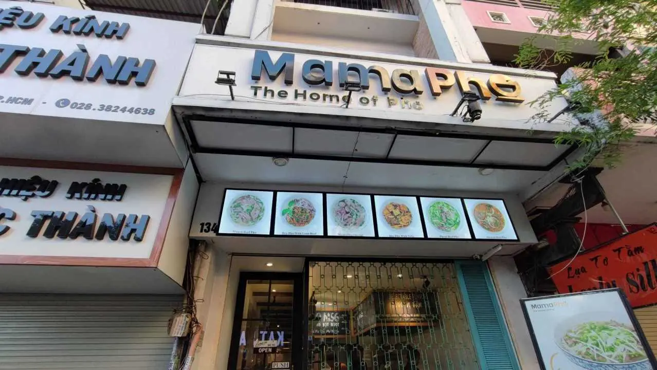 mama pho