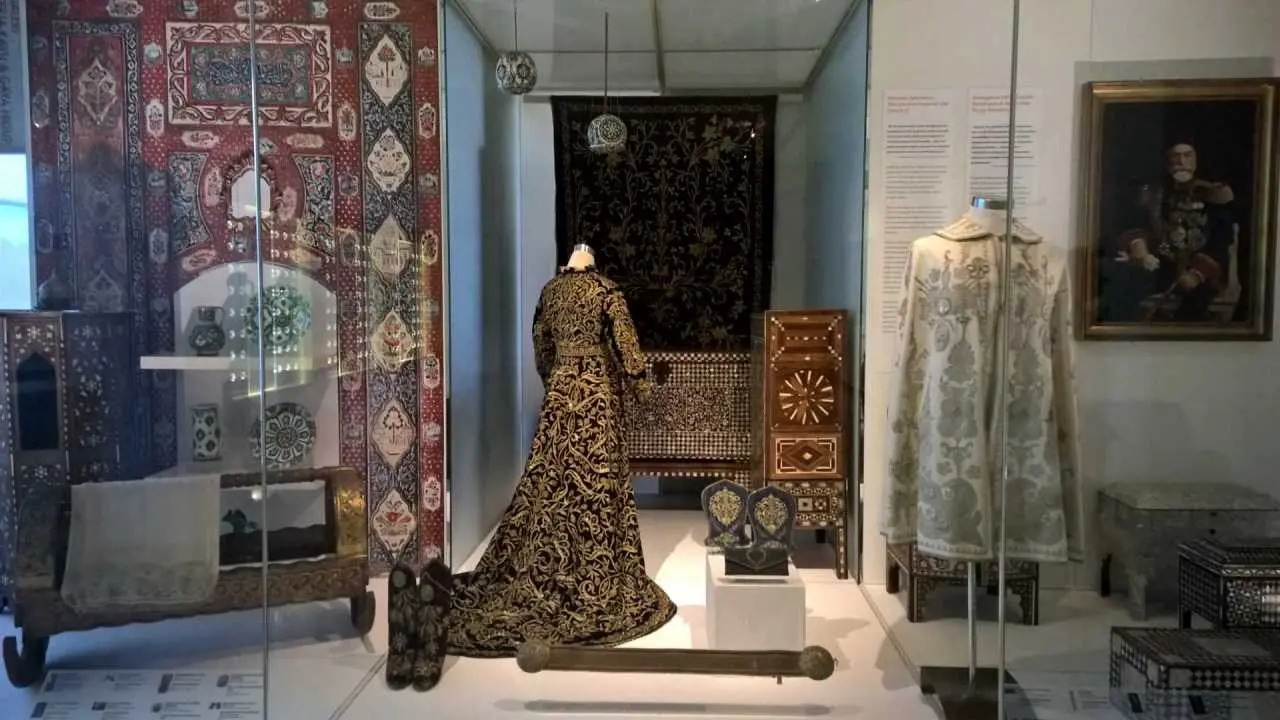 muzeum tron