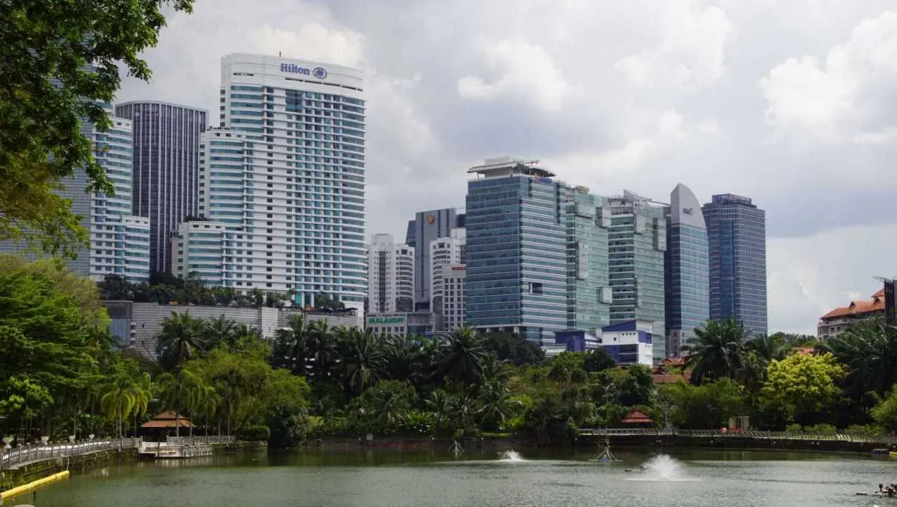 perdana city lake