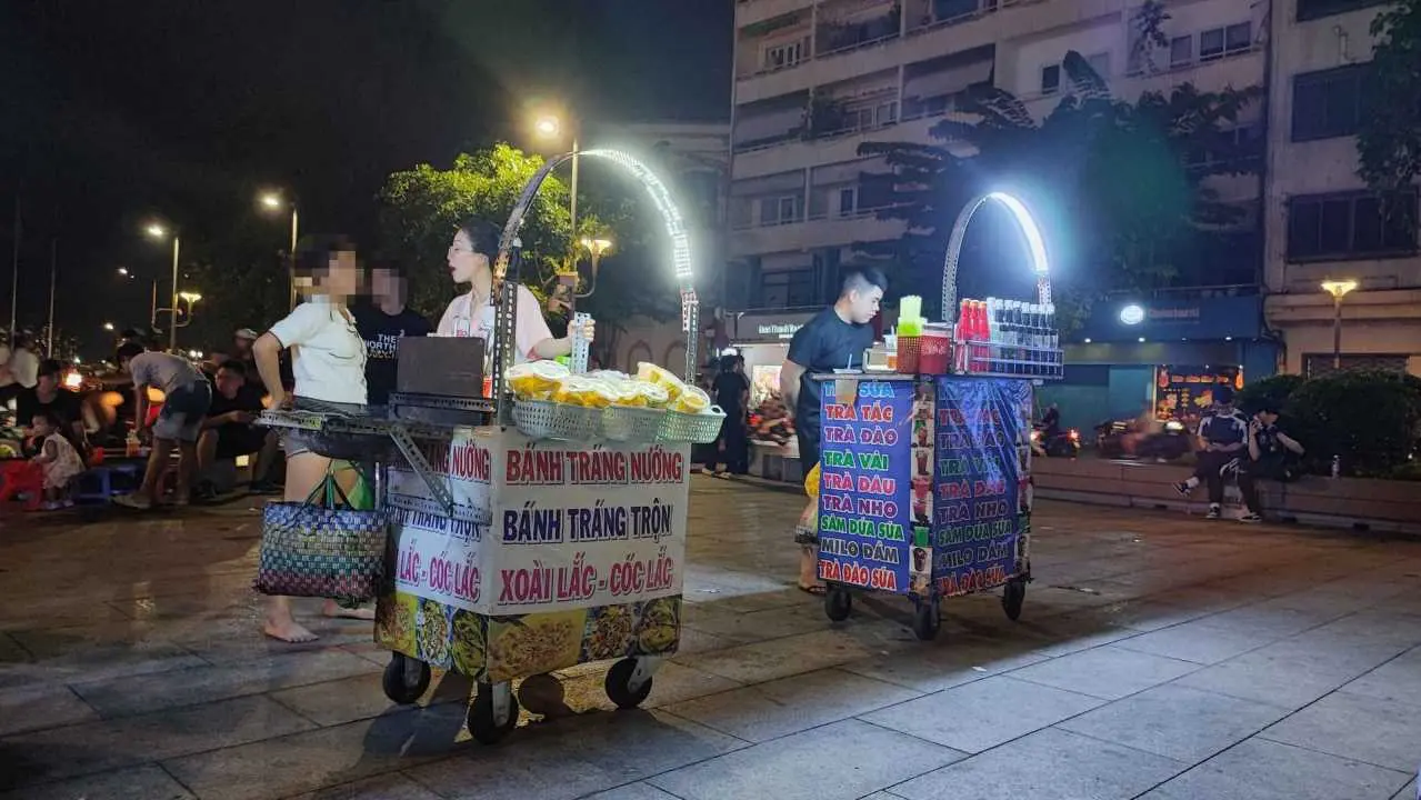 street saigon wozki