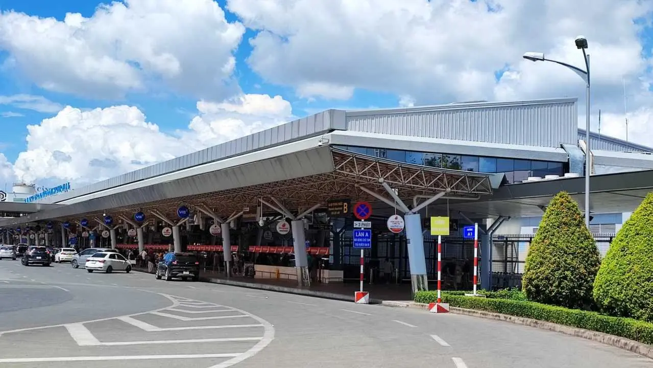 terminal 1