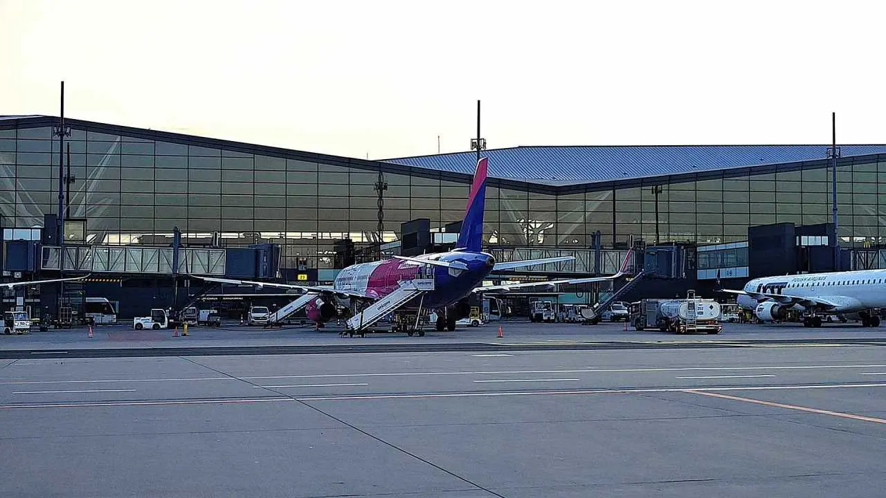 terminal pas wizz