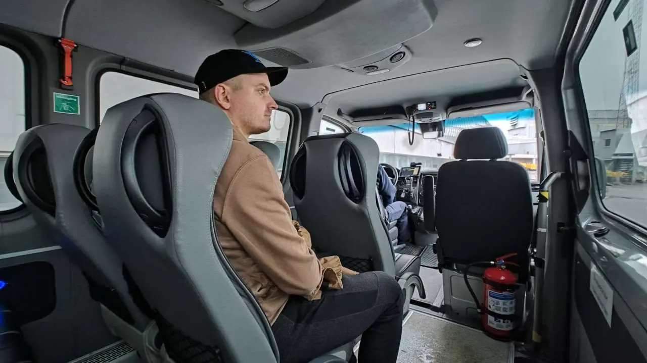 transfer bus