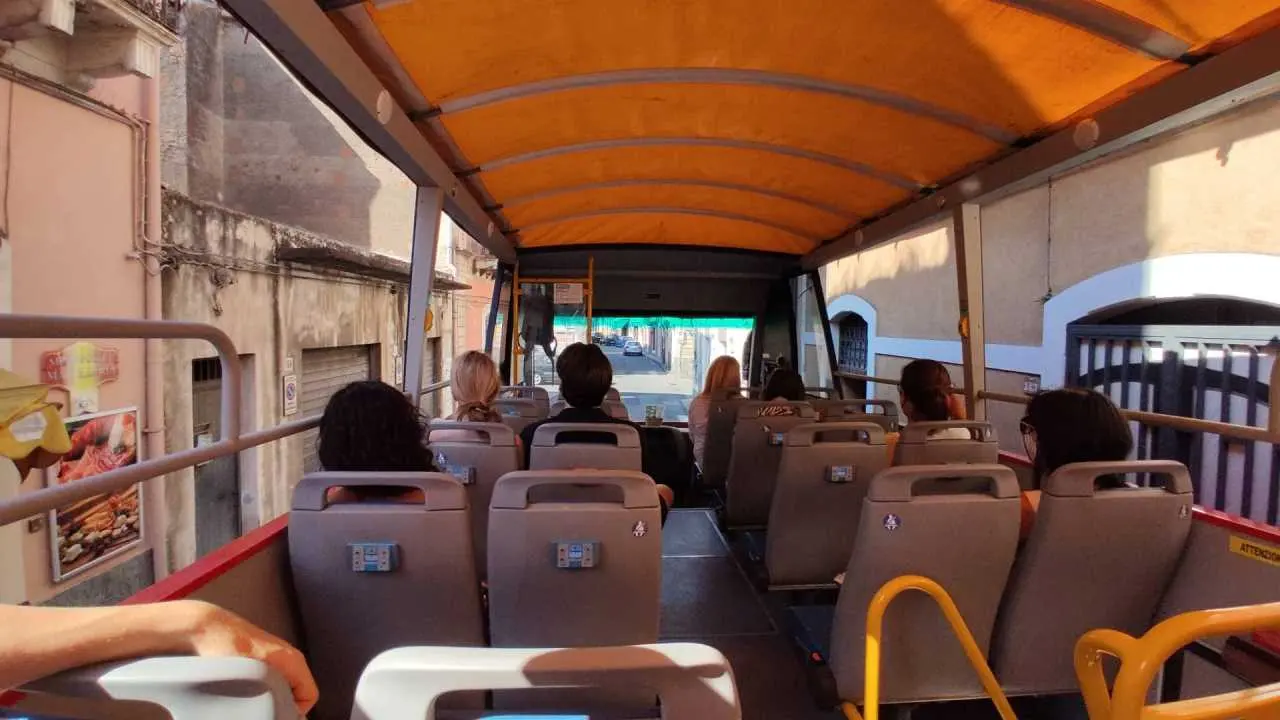 travel bus