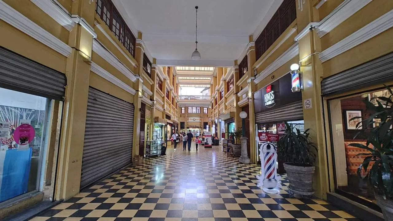 w centrum