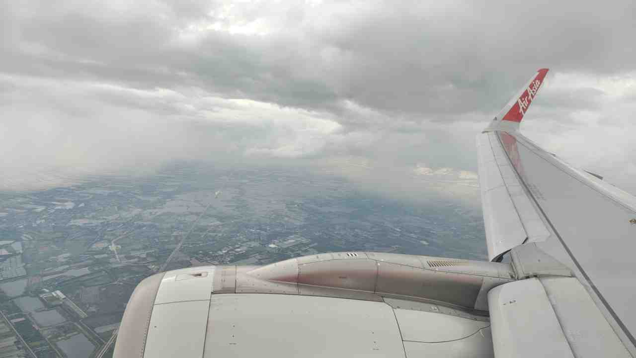 Lądowanie w Don Mueang