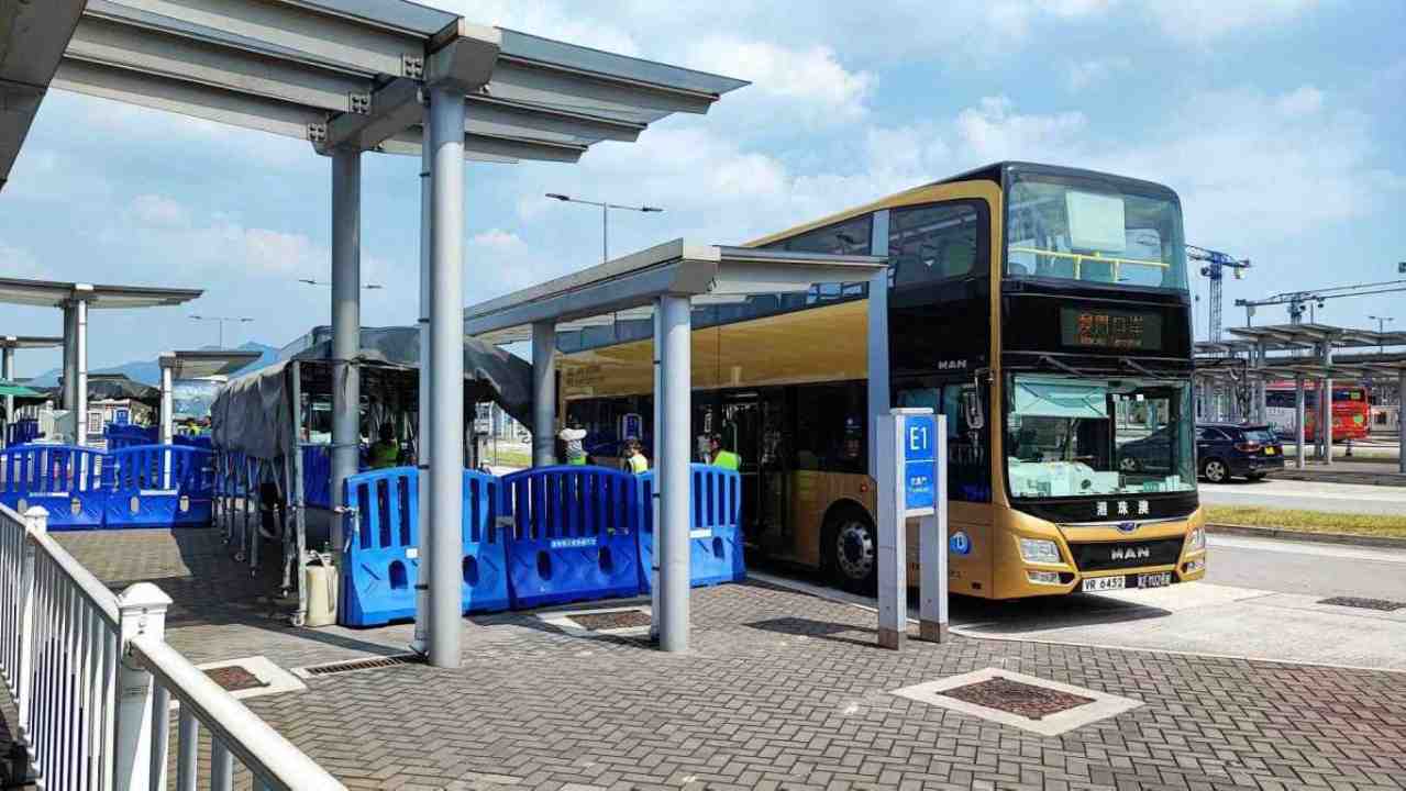 Przejazd autobusem z Hong Kongu do Makau