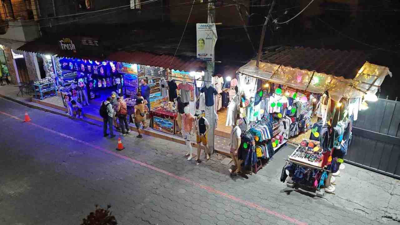 Co kupić nad jeziorem Atitlán? Najlepsze pamiątki i bazary w Panajachel