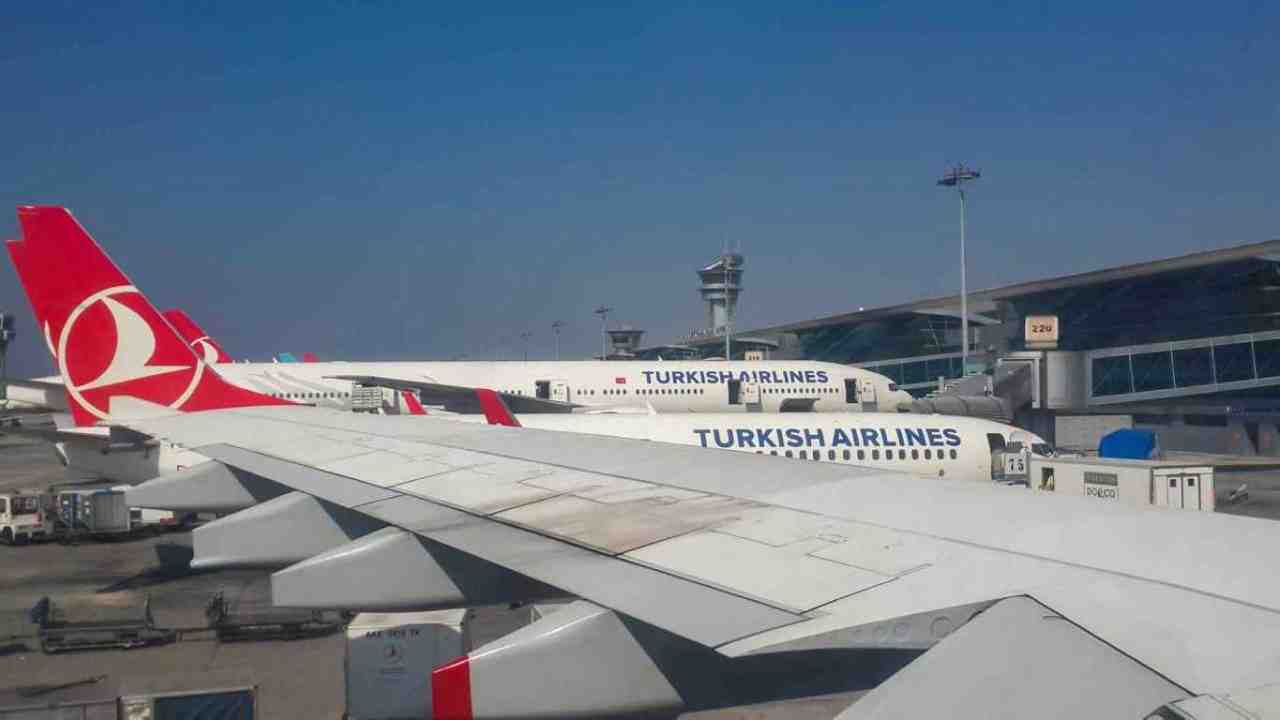 Lot samolotem Turkish Airlines B737 Max 8