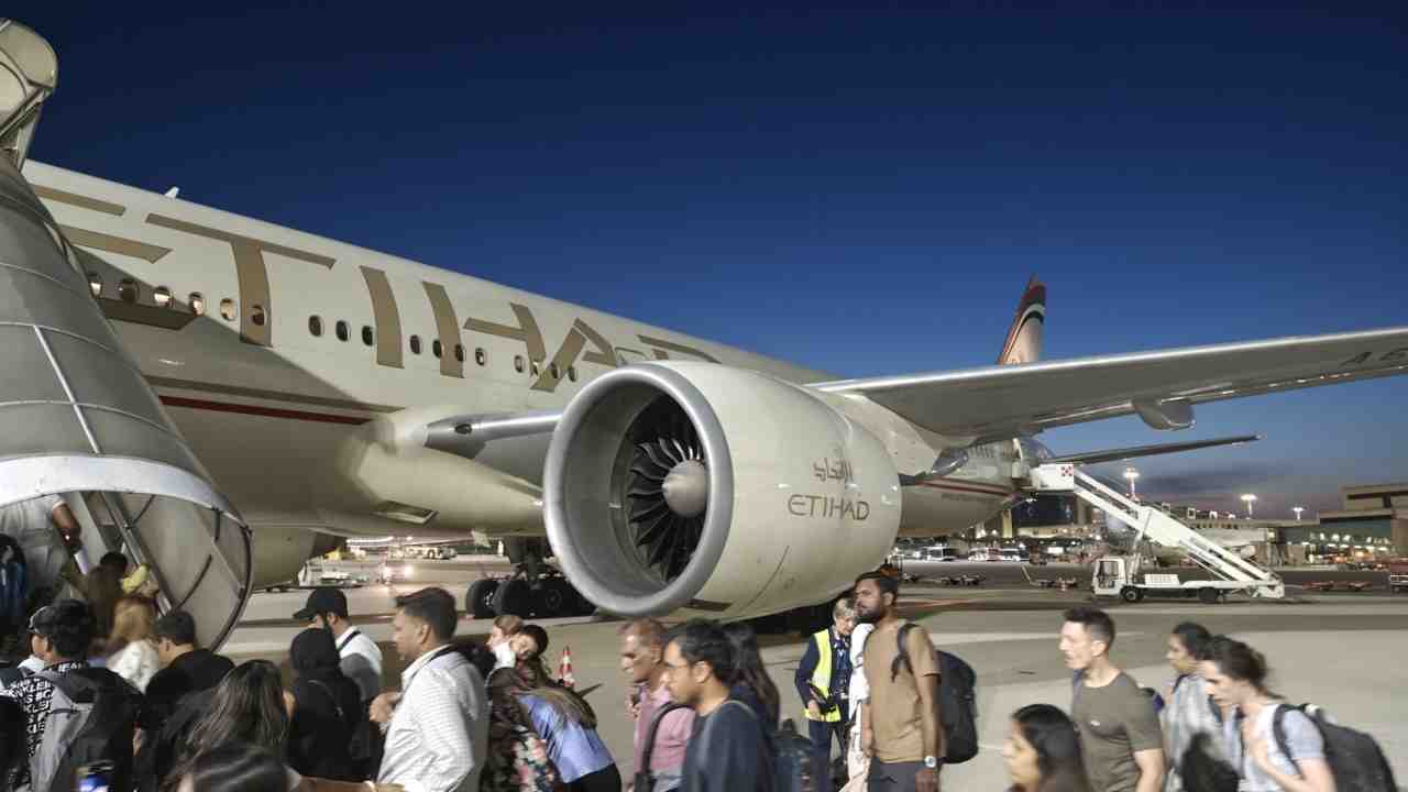 Loty Boeingiem 777‑300ER Etihad Airways