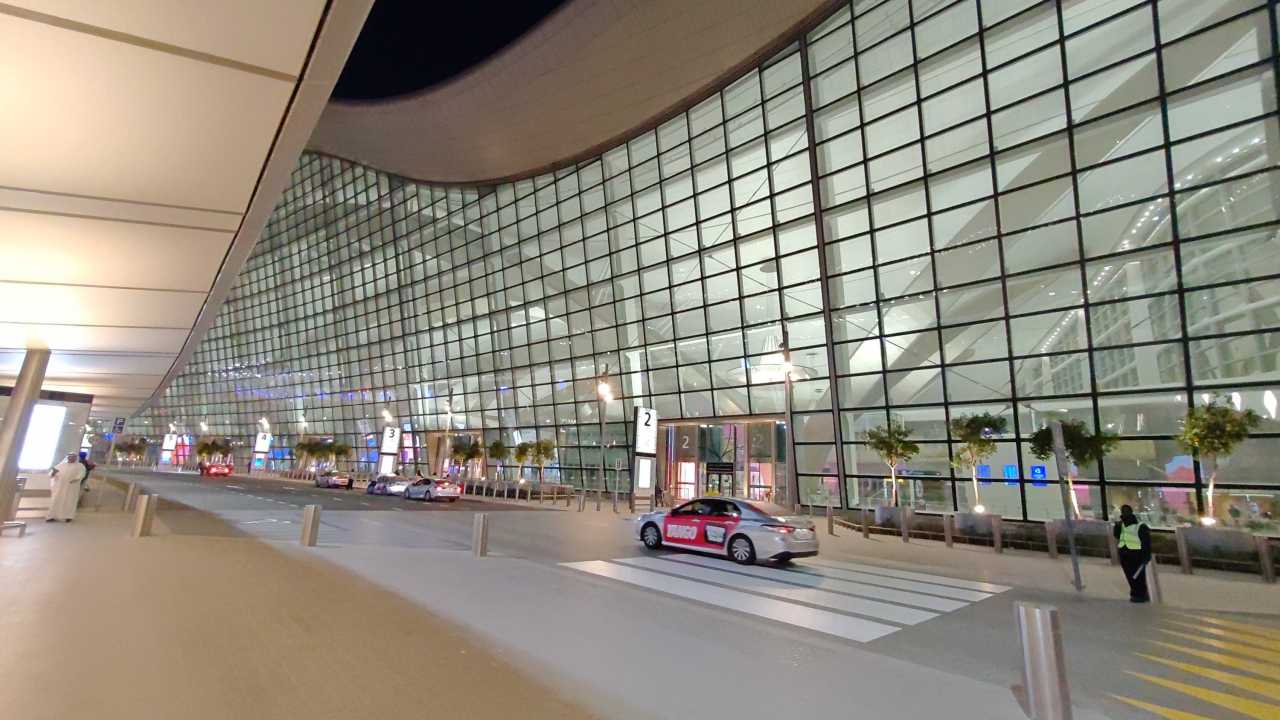 Port lotniczy Abu Zabi (AUH) Aktualizacja 2026