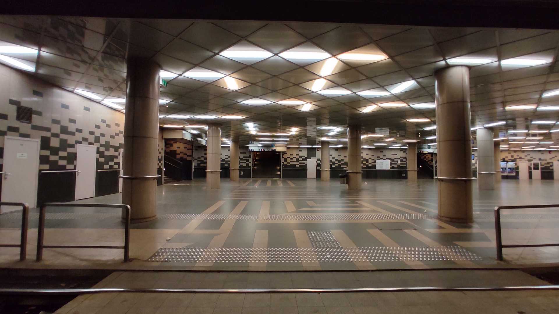 metro hol