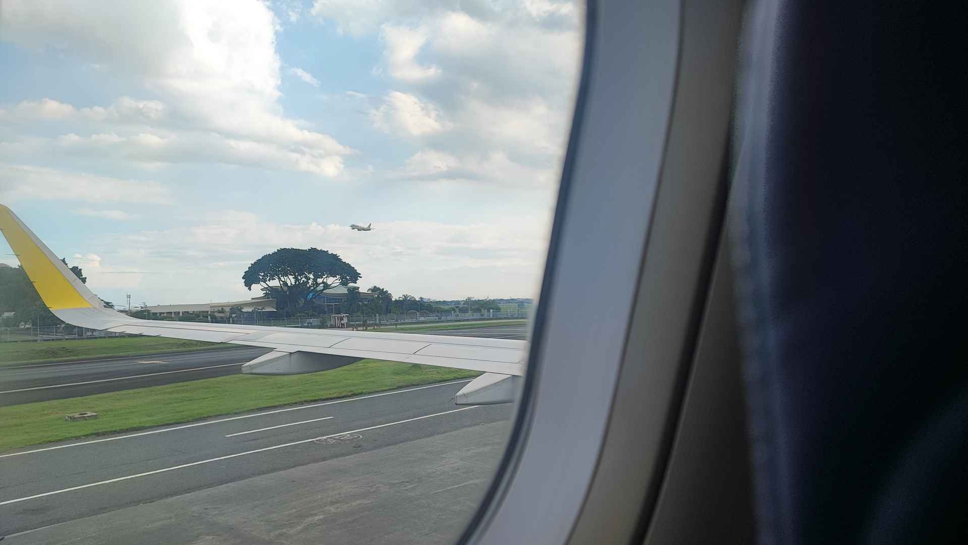 Lot samolotem Airbus A320 linii Cebu Pacific