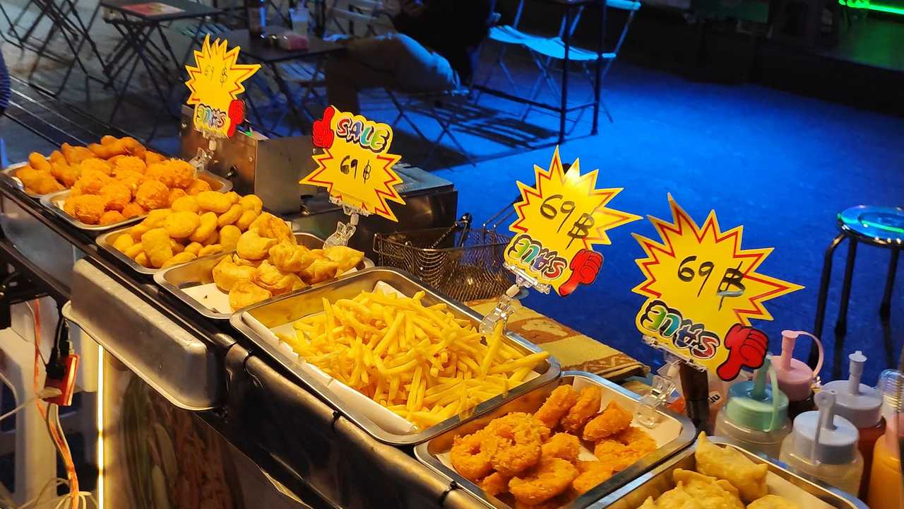 Co spróbować i gdzie tanio zjeść w Bangkoku