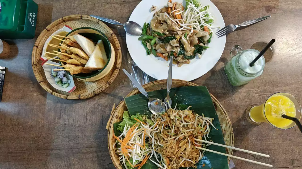 Co zjeść w Chiang Mai? TOP 5 street foodowych hitów, których musisz spróbować