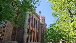 Pałac Marianny Orańskiej w Kamieńcu Ząbkowickim: przewodnik po neogotyckiej perle architektury